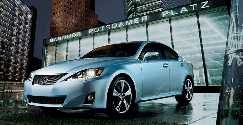 2010 Lexus IS 250 4WD picture