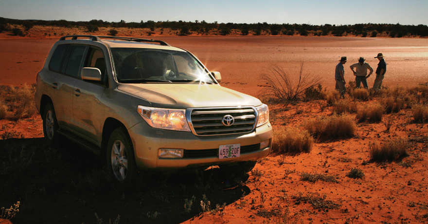 2010 Toyota Land Cruiser 5.7 picture