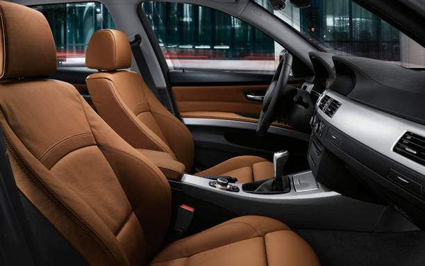2011 BMW 335i Touring picture